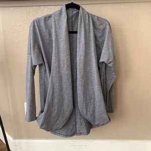 Lucy women’s open front top/wrap